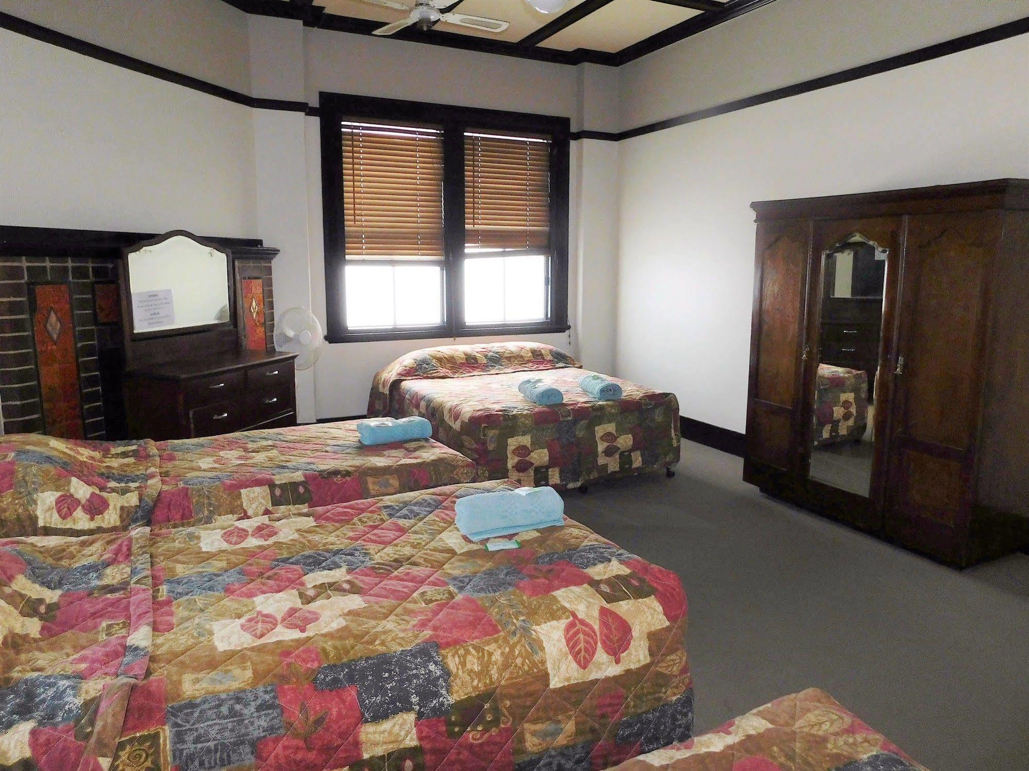 Royal Hotel-Motel Moree Ngoại thất bức ảnh